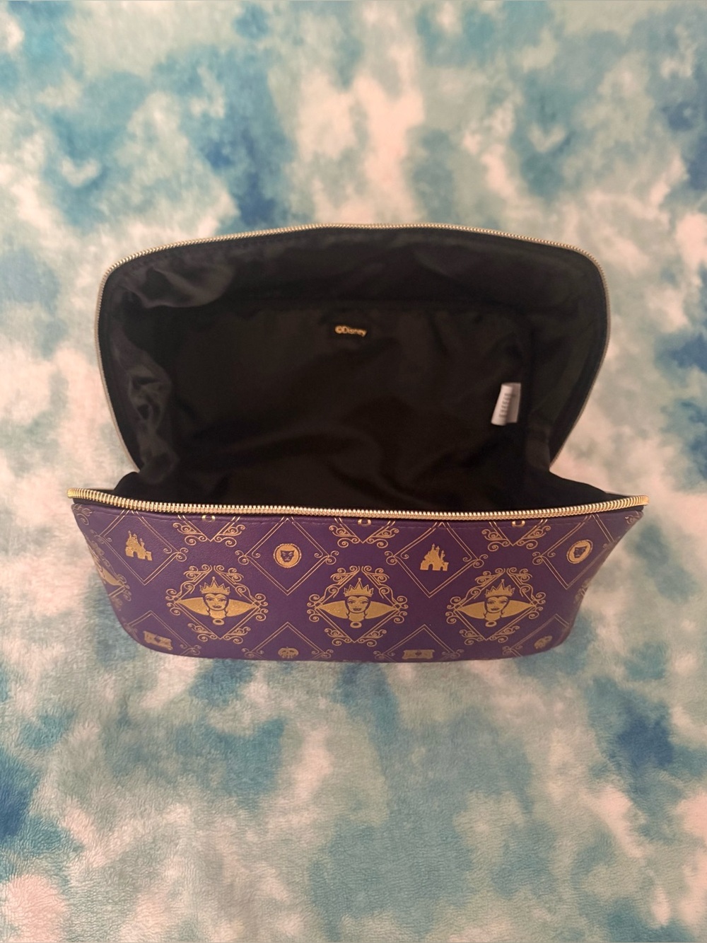 Disney Villains - Bath & Body Works Makeup Bag! ๐ - Picture 3 of 6
